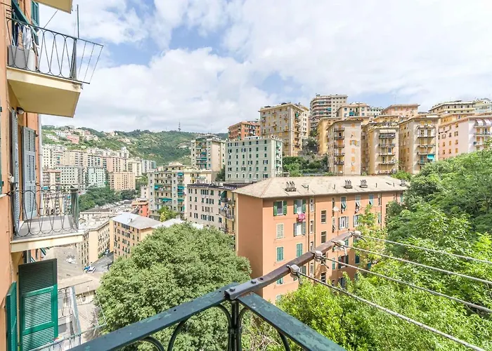 Genova Oregina Cozy Apartment - W/ Balcony