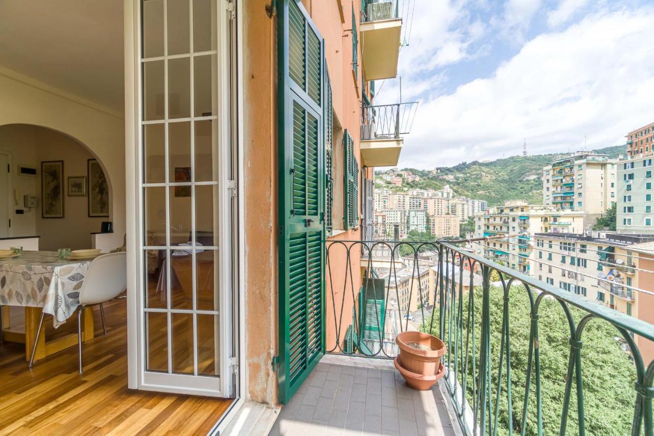 Oregina Cozy - W/ Balcony Appartement